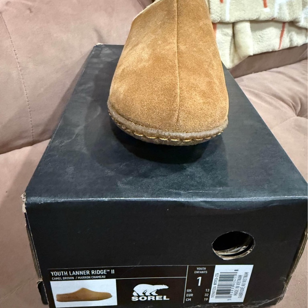 Sorel youth slipper clog